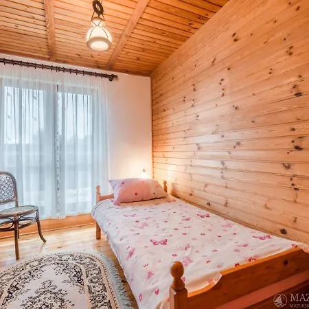 Dom Nad Jeziorem Сasa de vacaciones